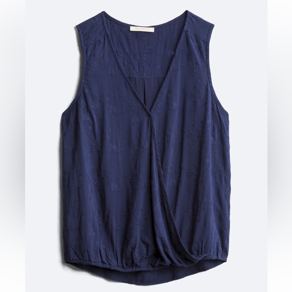 NWT Skies are Blue Sonica Embroidered Blue Top Size Small